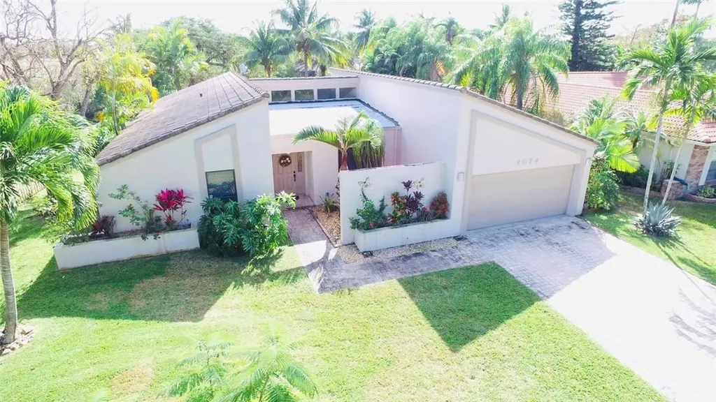 9074 NW 21st Street Coral Springs FL 33071