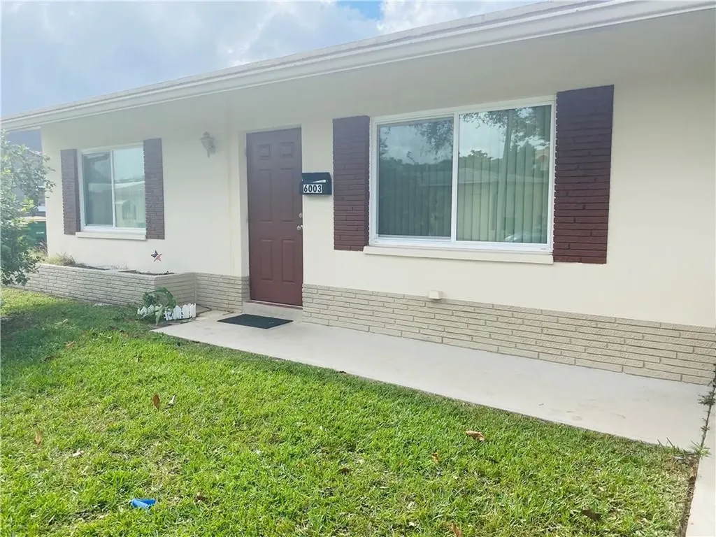 6003 NW 66th Terrace Tamarac FL 33321