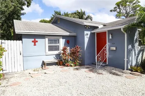 829 NE 39th Street Oakland Park FL 33334