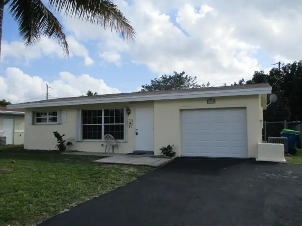 6760 NW 29th Court Sunrise FL 33313