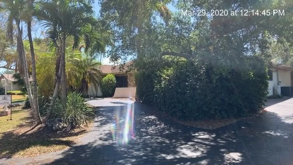 7820 SW 182nd Terrace Palmetto Bay FL 33157