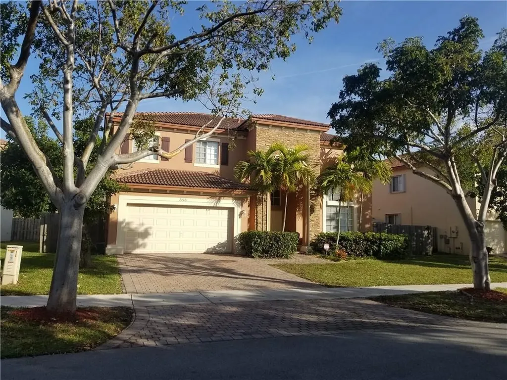 22021 SW 94th Avenue Cutler Bay FL 33190