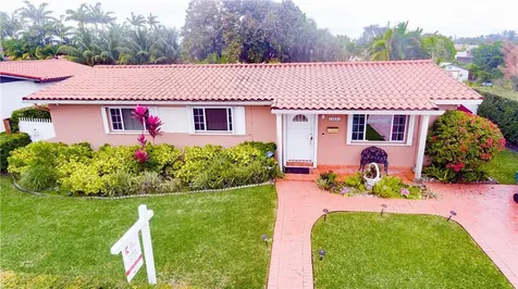 10231 SW 33rd Street Miami FL 33165