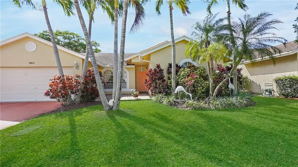 3852 NW 59th Street Coconut Creek FL 33073