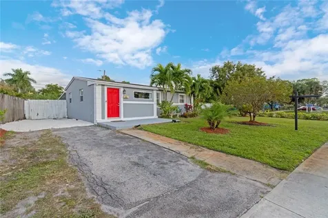 1301 N 69th Way Hollywood FL 33024