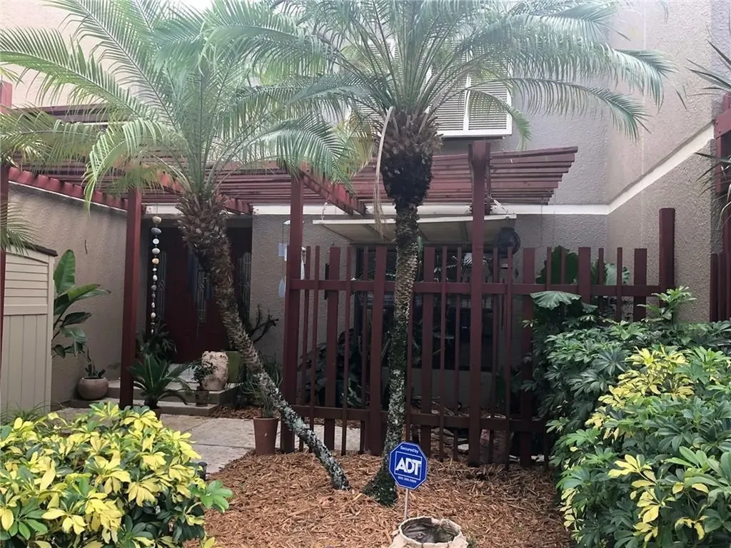 11130 S Lakeview Drive Pembroke Pines FL 33026