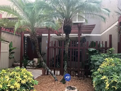 11130 S Lakeview Drive Pembroke Pines FL 33026