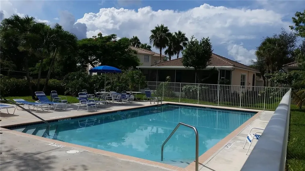 3922 NW 88th Terrace Coral Springs FL 33065