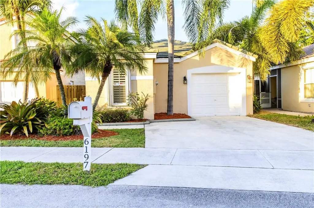 6197 Seminole Terrace Margate FL 33063