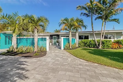 37 NE 28th Court Wilton Manors FL 33334