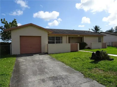 16413 SW 111th Avenue Miami FL 33157
