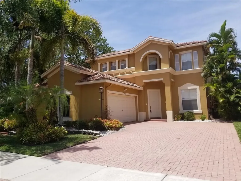 5722 NW 120th Terrace Coral Springs FL 33076