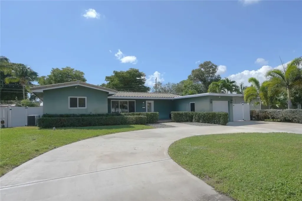 140 SE 6th Court Pompano Beach FL 33060