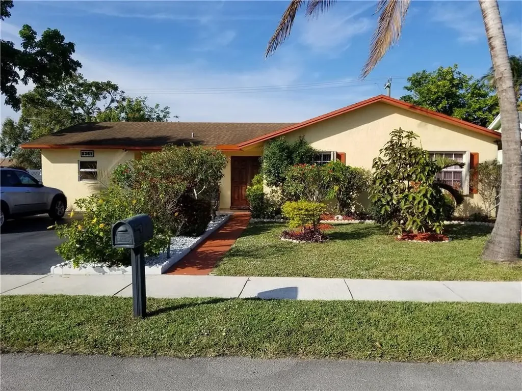 8361 NW 44th Court Lauderhill FL 33351