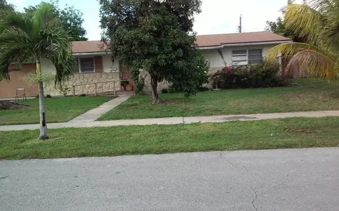 4401 NW 6th Street Plantation FL 33317
