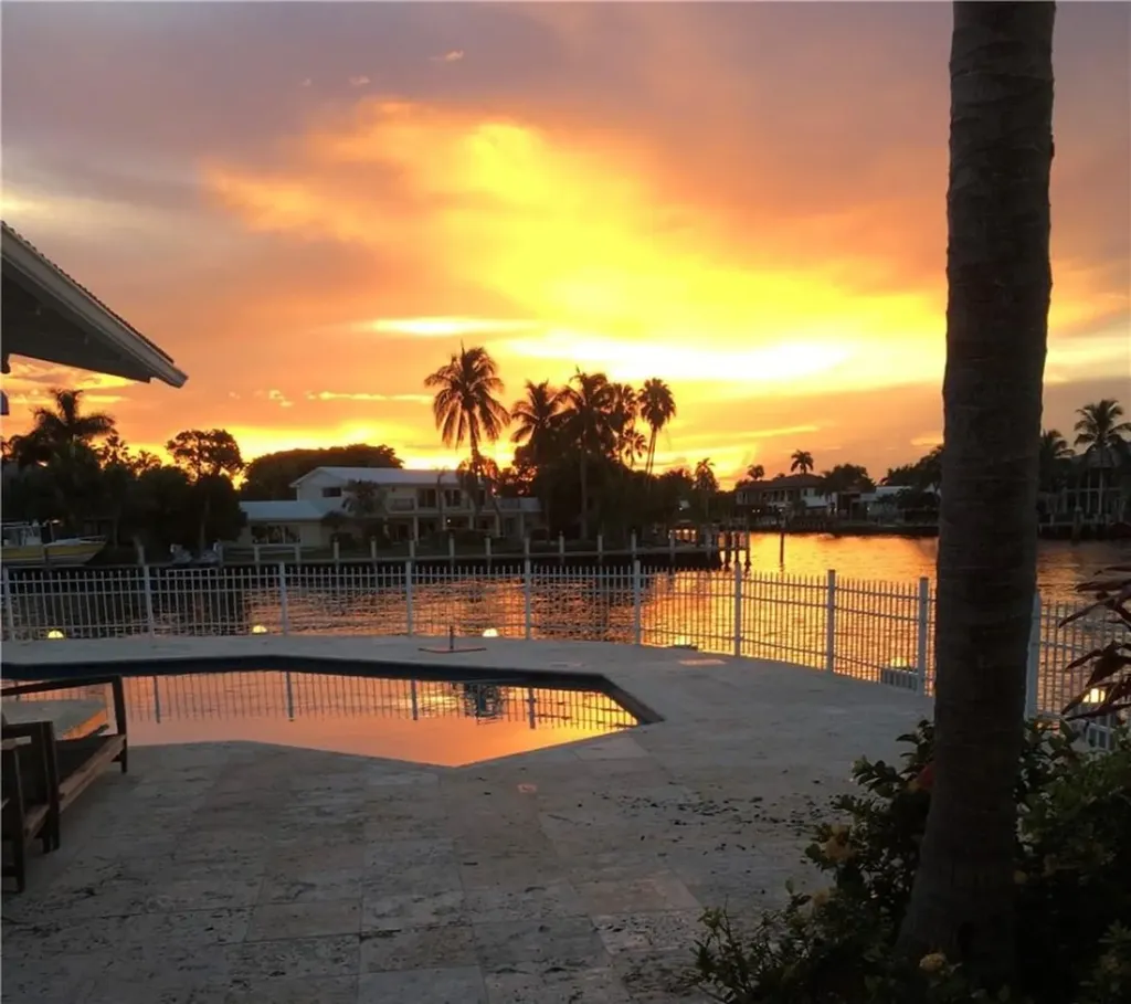 3207 NE 38th Street Fort Lauderdale FL 33308