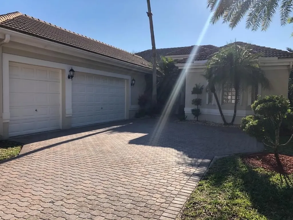 6228 NW 125th Avenue Coral Springs FL 33076