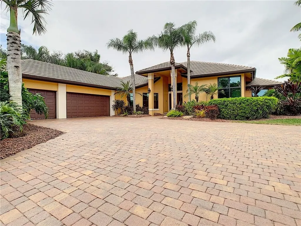 3651 SW 117th Avenue Davie FL 33330