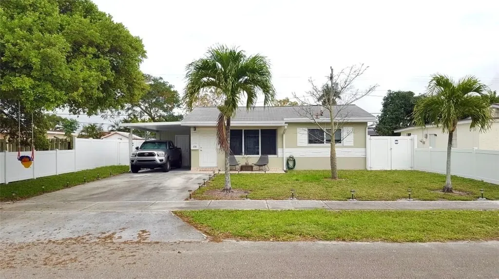 6781 Liberty Street Hollywood FL 33024