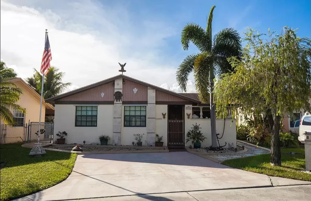 5068 NW 195th Lane Miami Gardens FL 33055