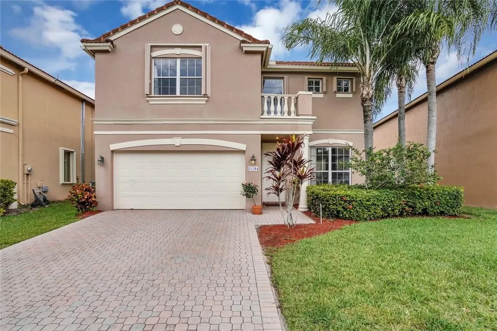21184 Via Ventura Boca Raton FL 33433