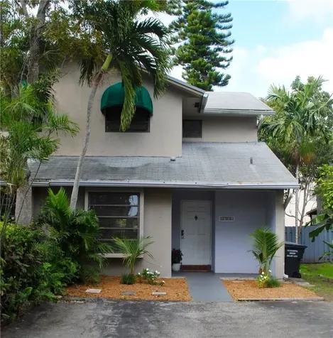 2706 N 38th Avenue Hollywood FL 33021