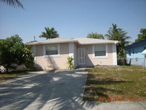 2339 Farragut Street Hollywood FL 33020