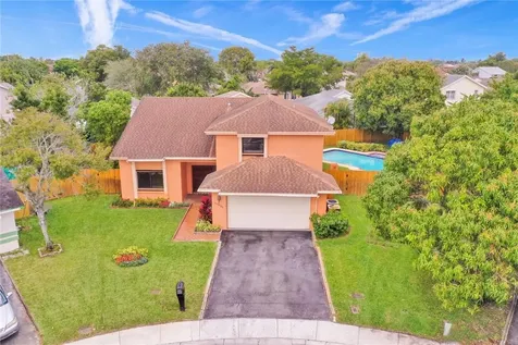 10021 SW 14th Street Pembroke Pines FL 33025