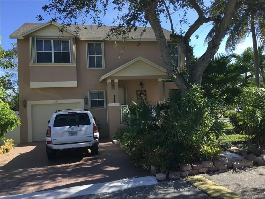 381 NW 102nd Terrace Pembroke Pines FL 33026
