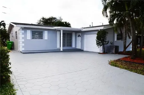 8530 NW 28th Street Sunrise FL 33322