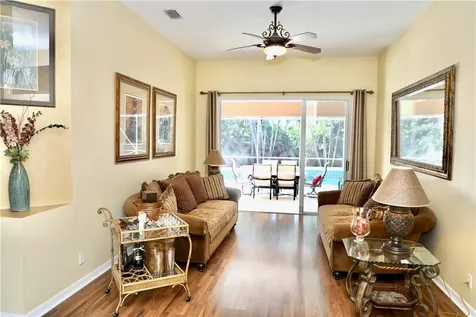 422 NW Dewburry Terrace Jensen Beach FL 34957