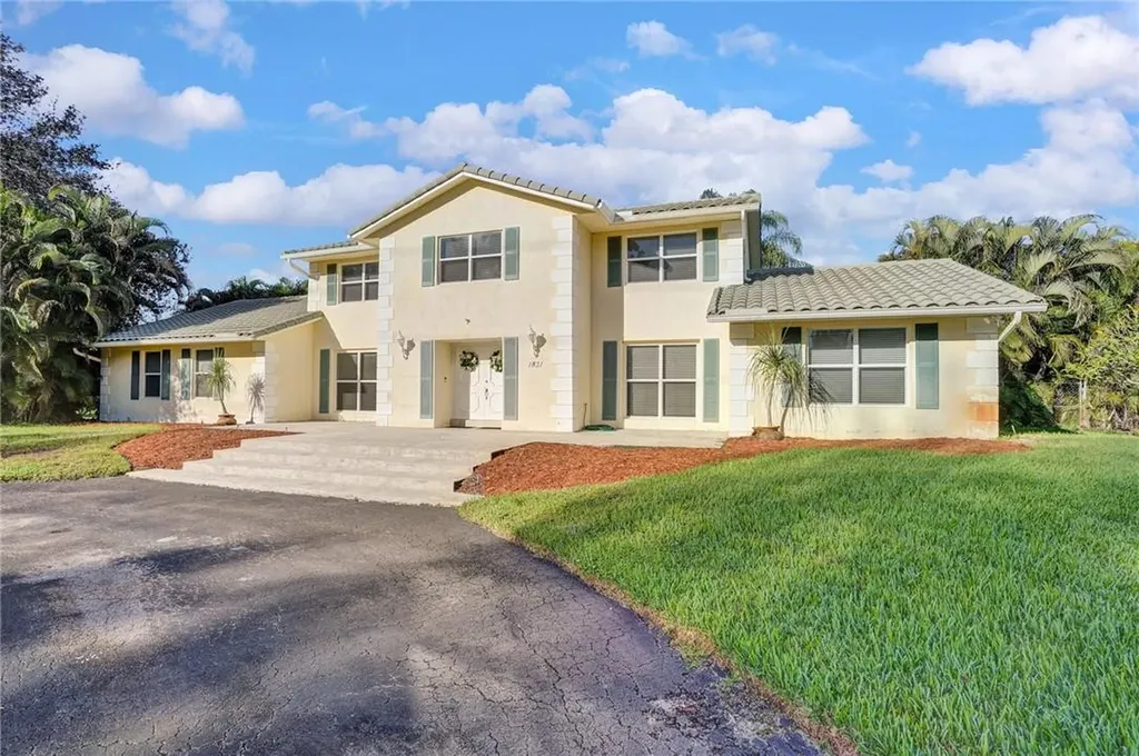 1831 SW 136th Avenue Davie FL 33325