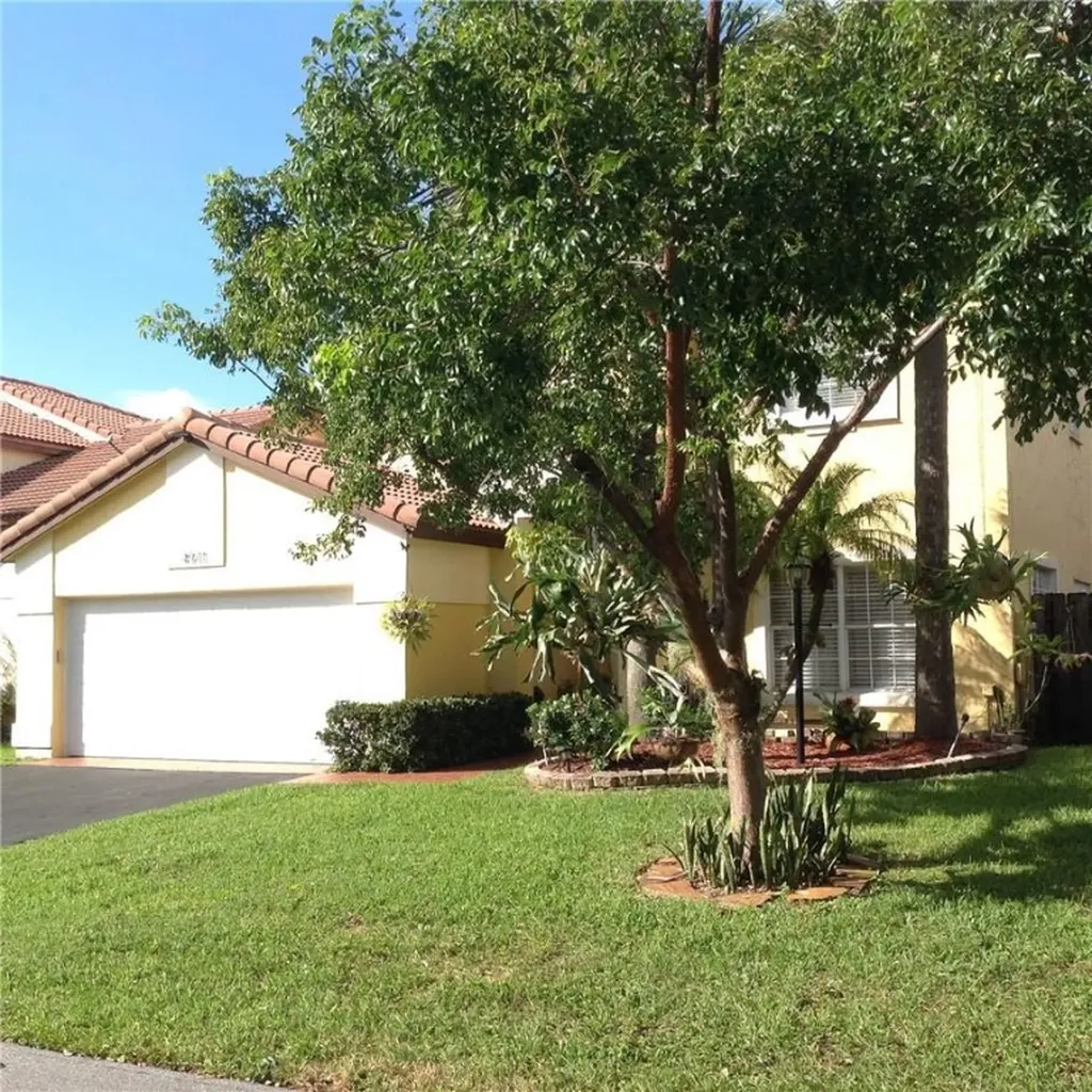4911 NW 54th Street Coconut Creek FL 33073