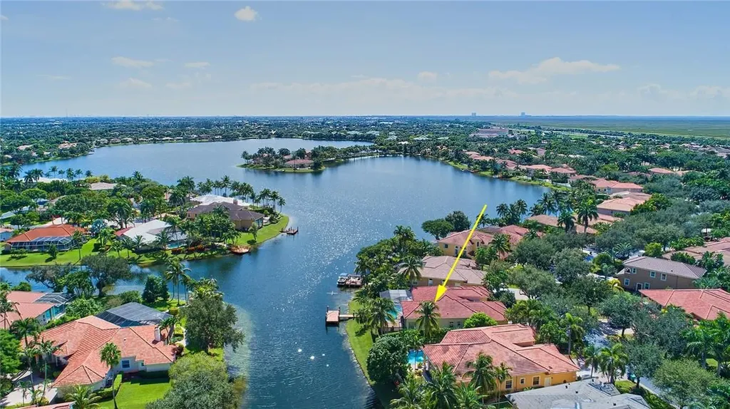 975 NW 123rd Drive Coral Springs FL 33071