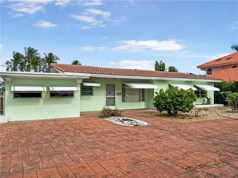 2855 NE 19th Street Pompano Beach FL 33062