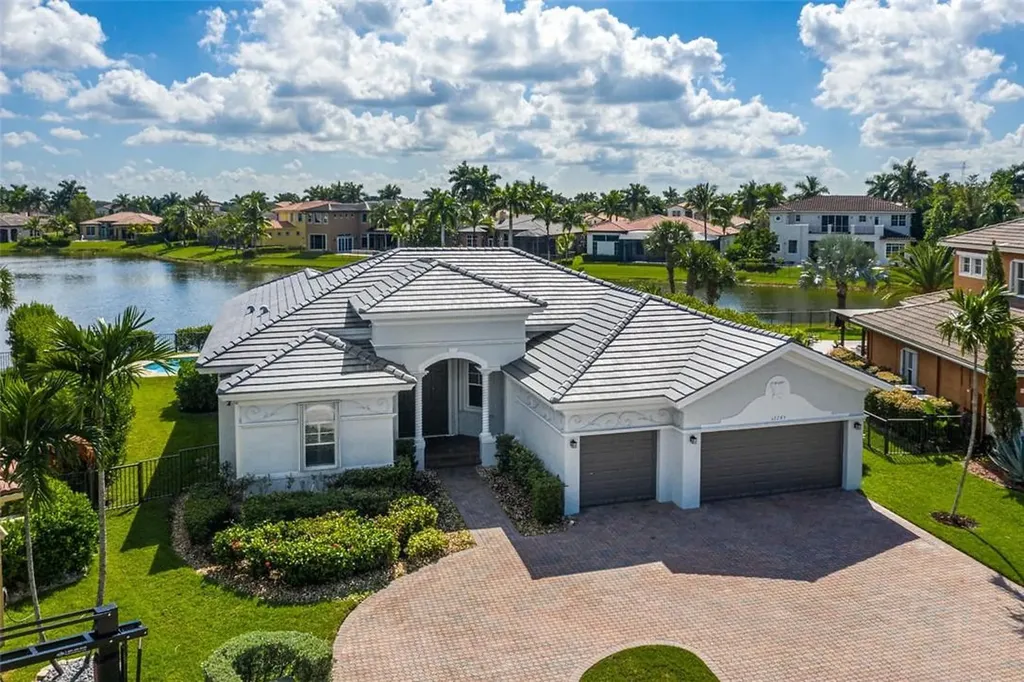 12245 NW 76th Street Parkland FL 33076