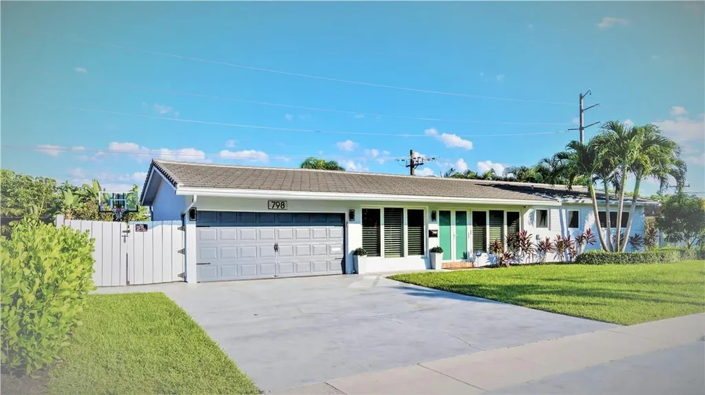 798 SW 9th Avenue Boca Raton FL 33486
