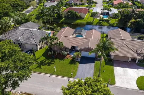 6426 NW 53rd Street Coral Springs FL 33067