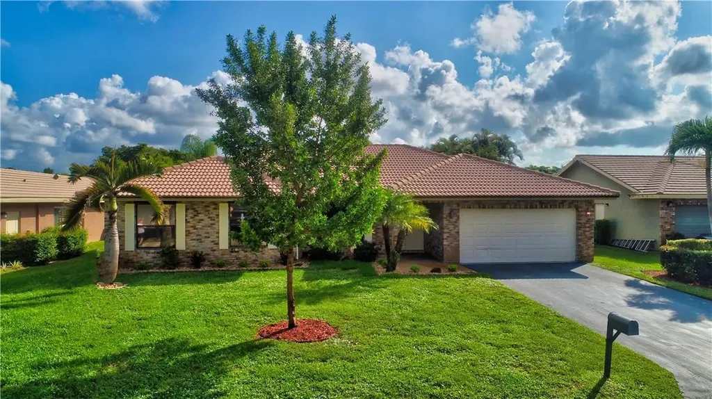 5327 NW 65th Terrace Coral Springs FL 33067