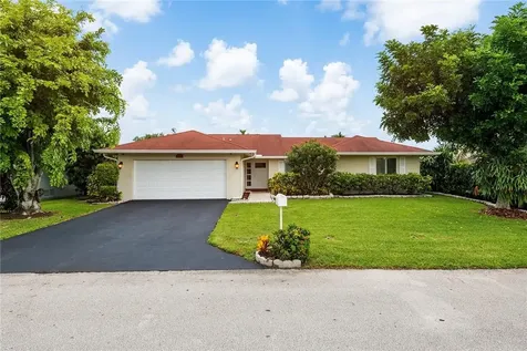8511 NW 82nd Street Tamarac FL 33321