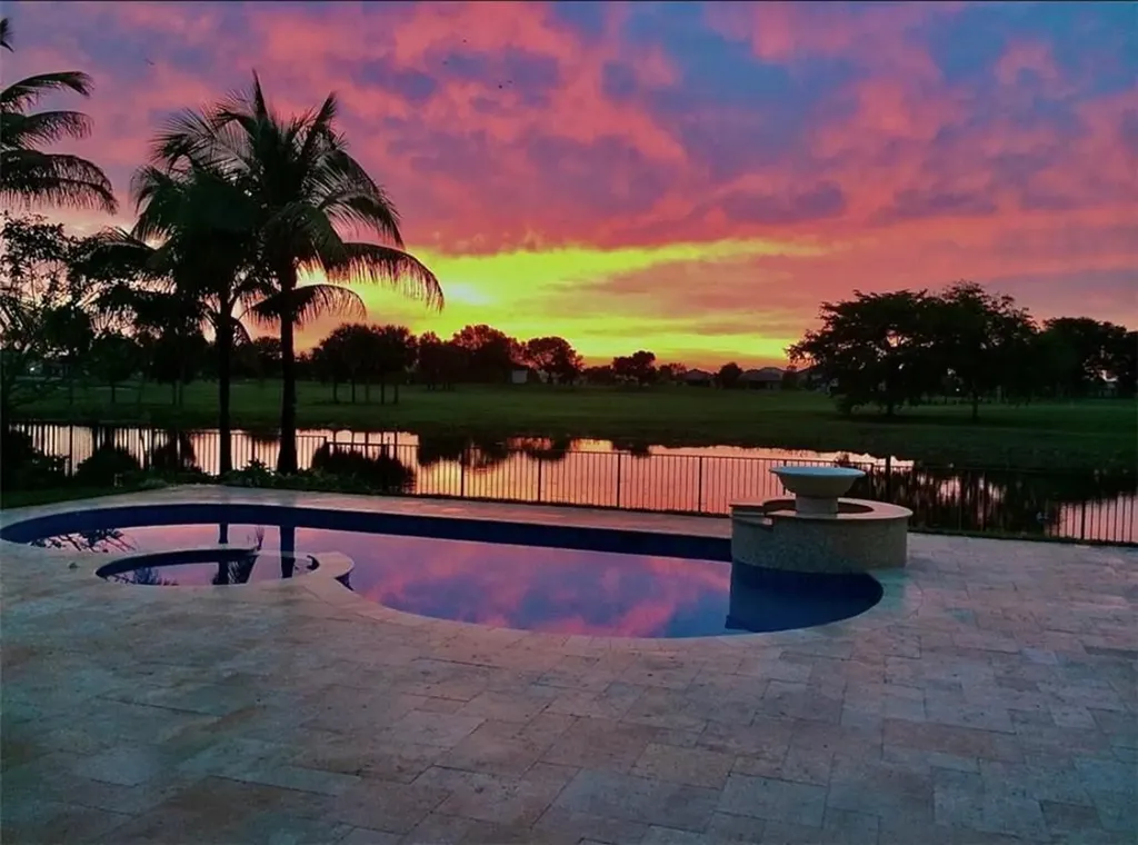 7649 NW 117th Lane Parkland FL 33076