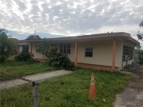 10840 SW 40th Street Miami FL 33165