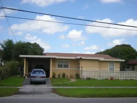 4241 NW 12th Street Lauderhill FL 33313