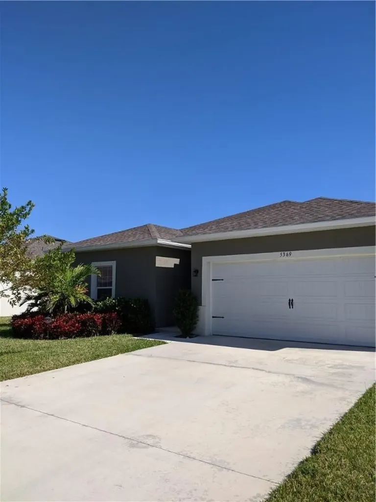 5369 Oakland Lake Circle Fort Pierce FL 34951