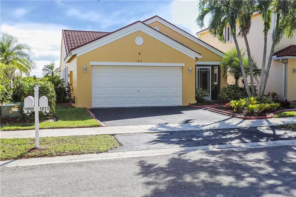 1613 Salerno Circle Weston FL 33327