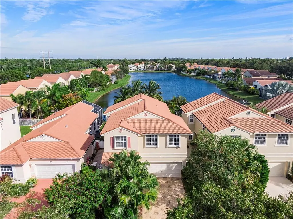 11185 NW 46th Drive Coral Springs FL 33076