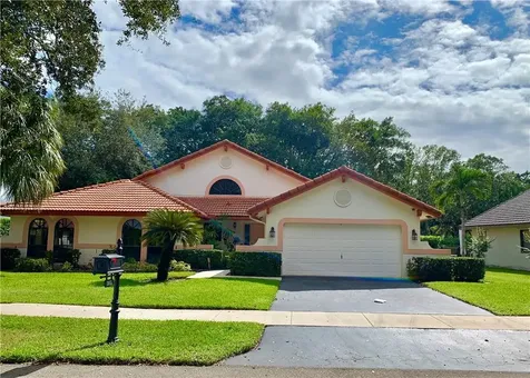 3055 Perriwinkle Circle Davie FL 33328
