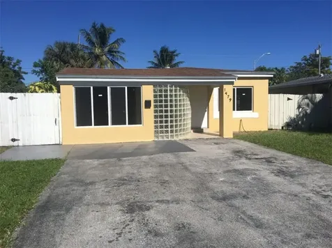 1479 NE 172nd Street North Miami Beach FL 33162