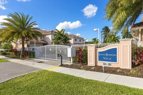 2353 SE 5th Street Pompano Beach FL 33062