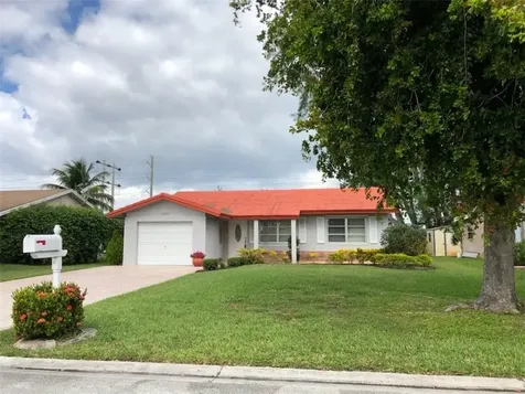 10203 NW 83rd Street Tamarac FL 33321